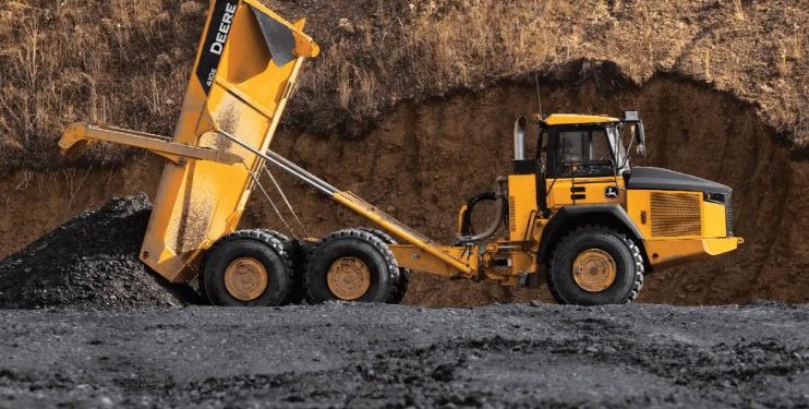 The Mighty Dump Truck A Workhorse of Construction and Industry