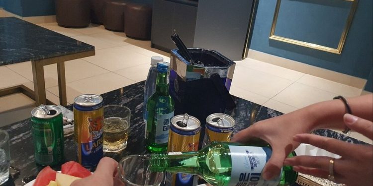 다낭의 섹시한 나이트라이프 공개 스릴과 흥분을 추구하는 성인 남성 관광객을 위한 가이드