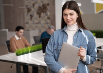 레이디퀸: 한국 여성들을 위한 취업 플랫폼의 혁신적인 장점들