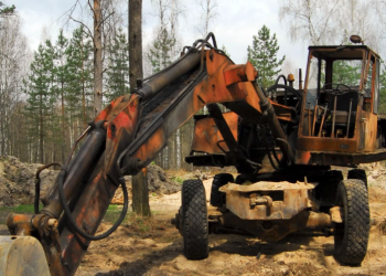 Integrating Underground Utilities with Landscape and Drainage Design in Cape Coral