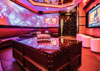 제주도유흥 매직: 프리미엄 노래방에서 느끼는 럭셔리한 음주 파티의 정석