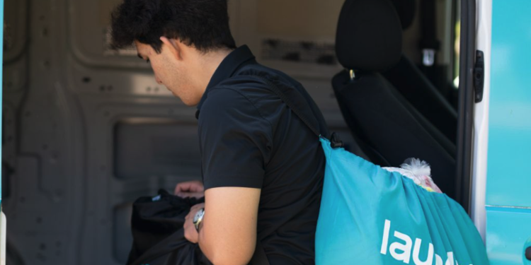 Napkin Laundry Service in 90604, CA: Professional Laundry for Your Restaurant